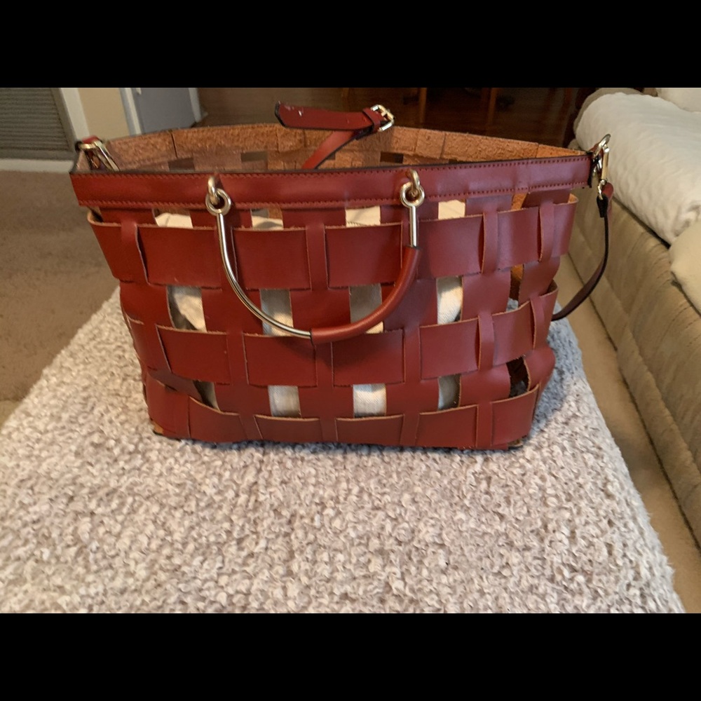 Zara Tranfaluc basket shopper